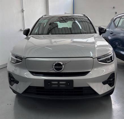 VOLVO XC40 P6 RECHARGE ELECTRIC PLUS